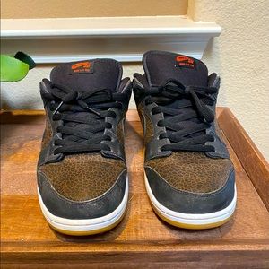 Nike SB Dunks Low Giraffe Print Size 15